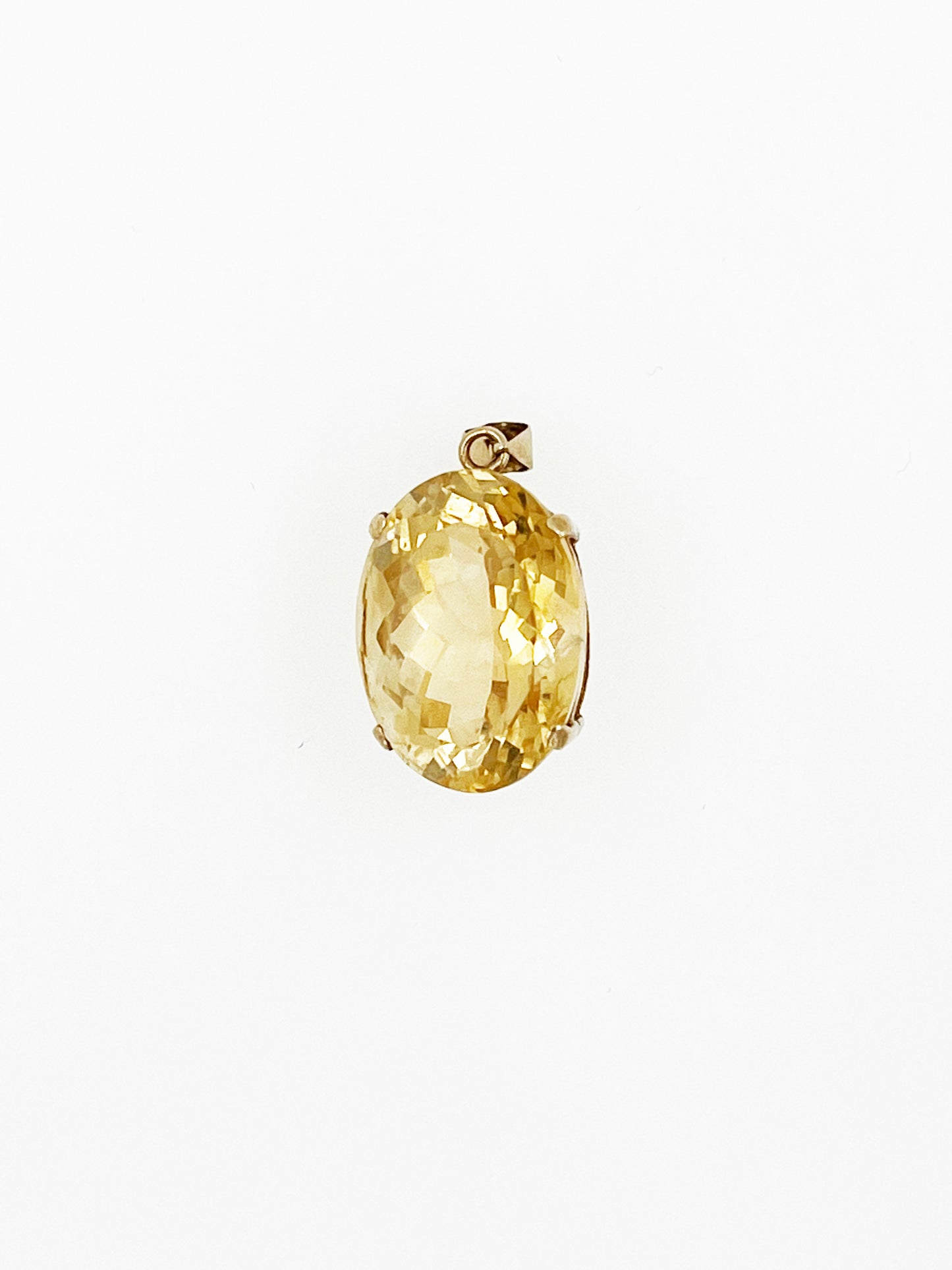 Vintage Oval Citrine Pendant in 10k Yellow Gold