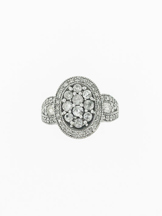 1 TWC. Cluster Ring in 10k White Gold