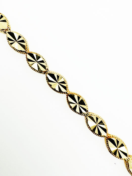 Diamond Cut Oval Link Bracelet in 14k Yellow Gold