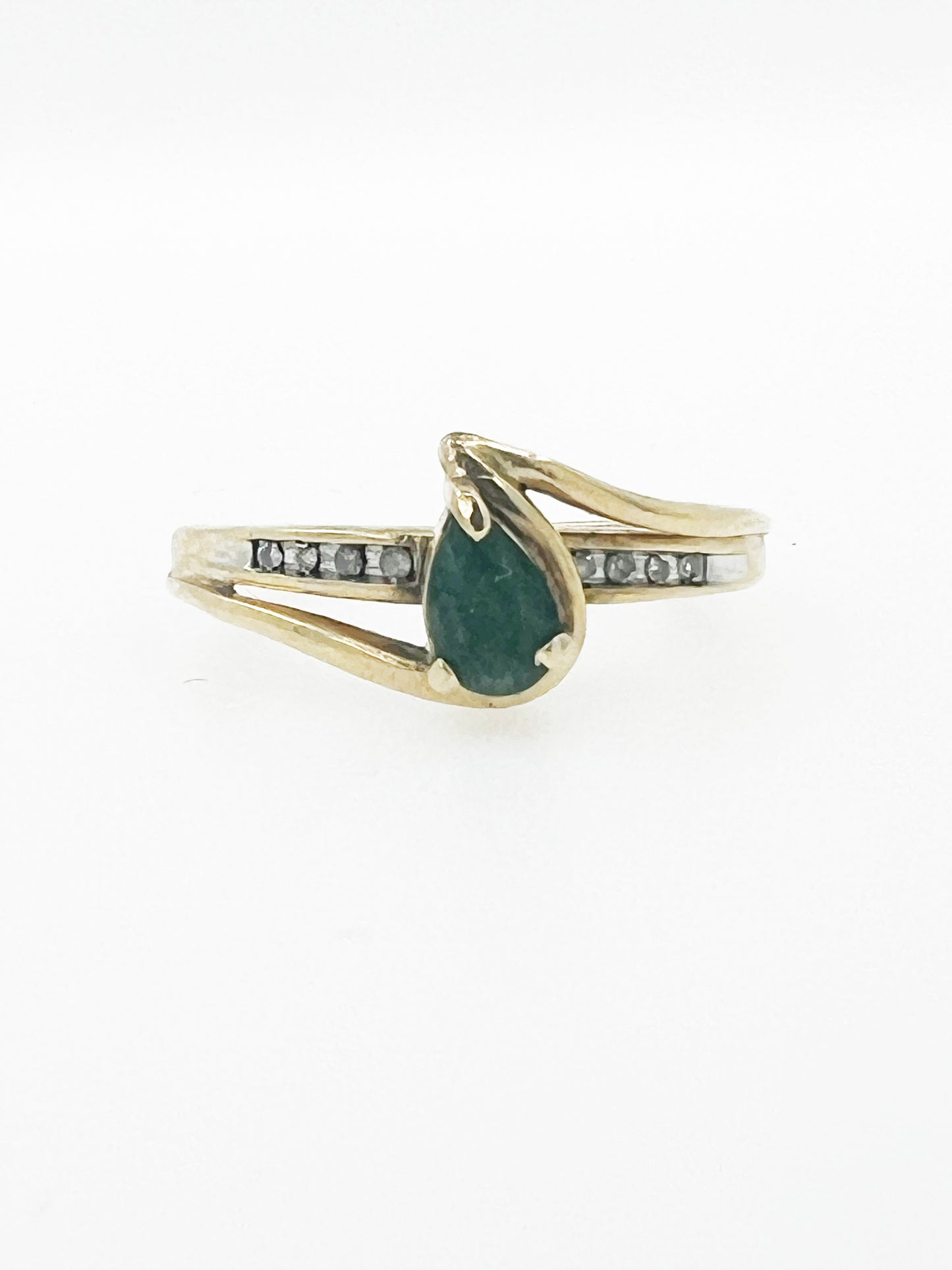 Natural Pear Emerald Ring in 10k Yellow Gold