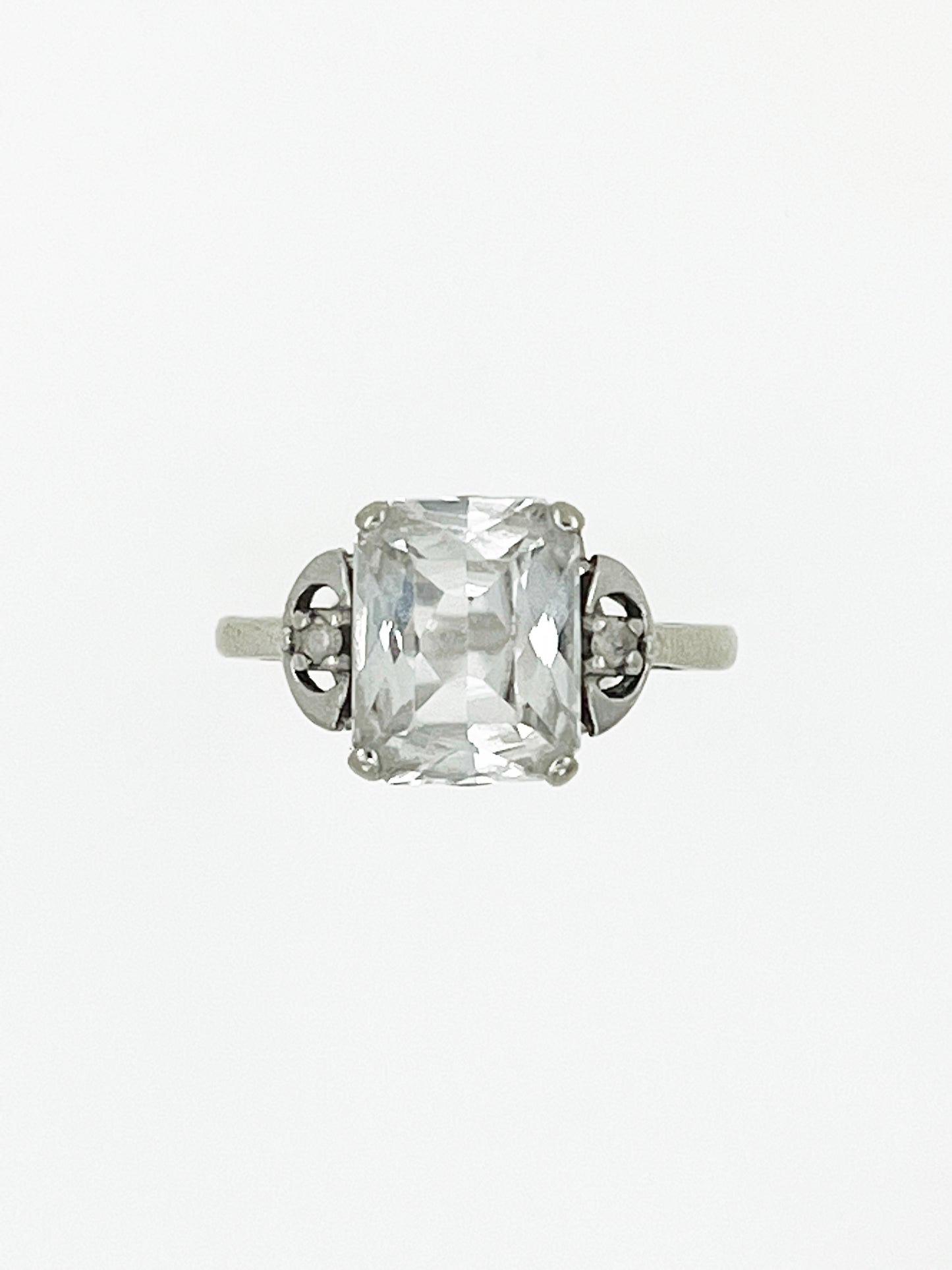 Quartz Cocktail Ring in 10k White Gold