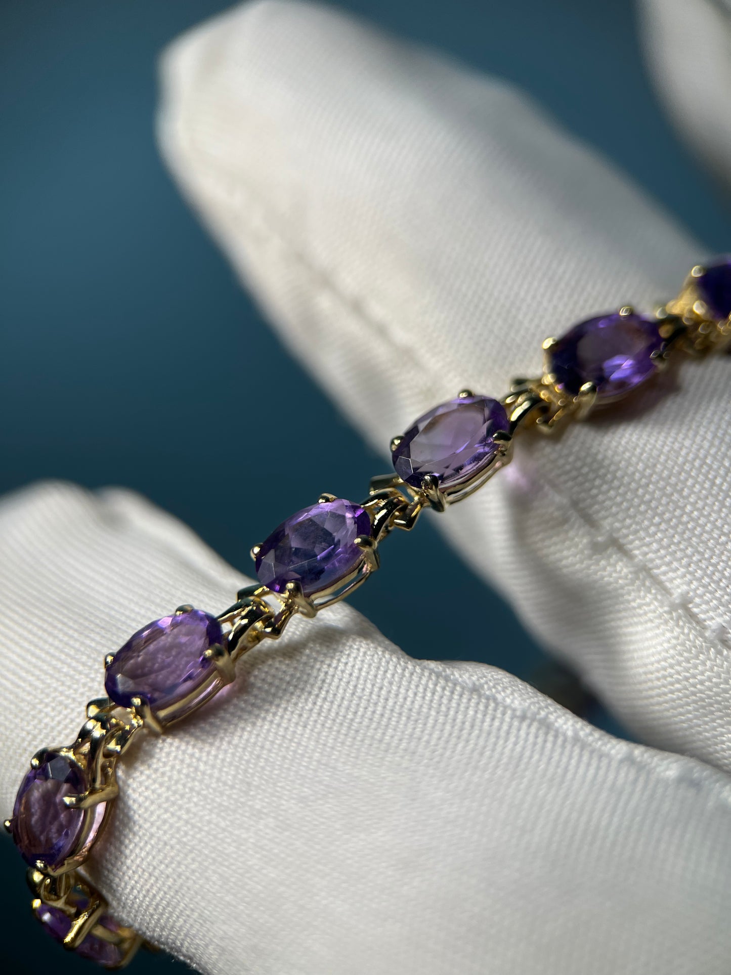 Amethyst Tennis Bracelet in 14k Yellow Gold
