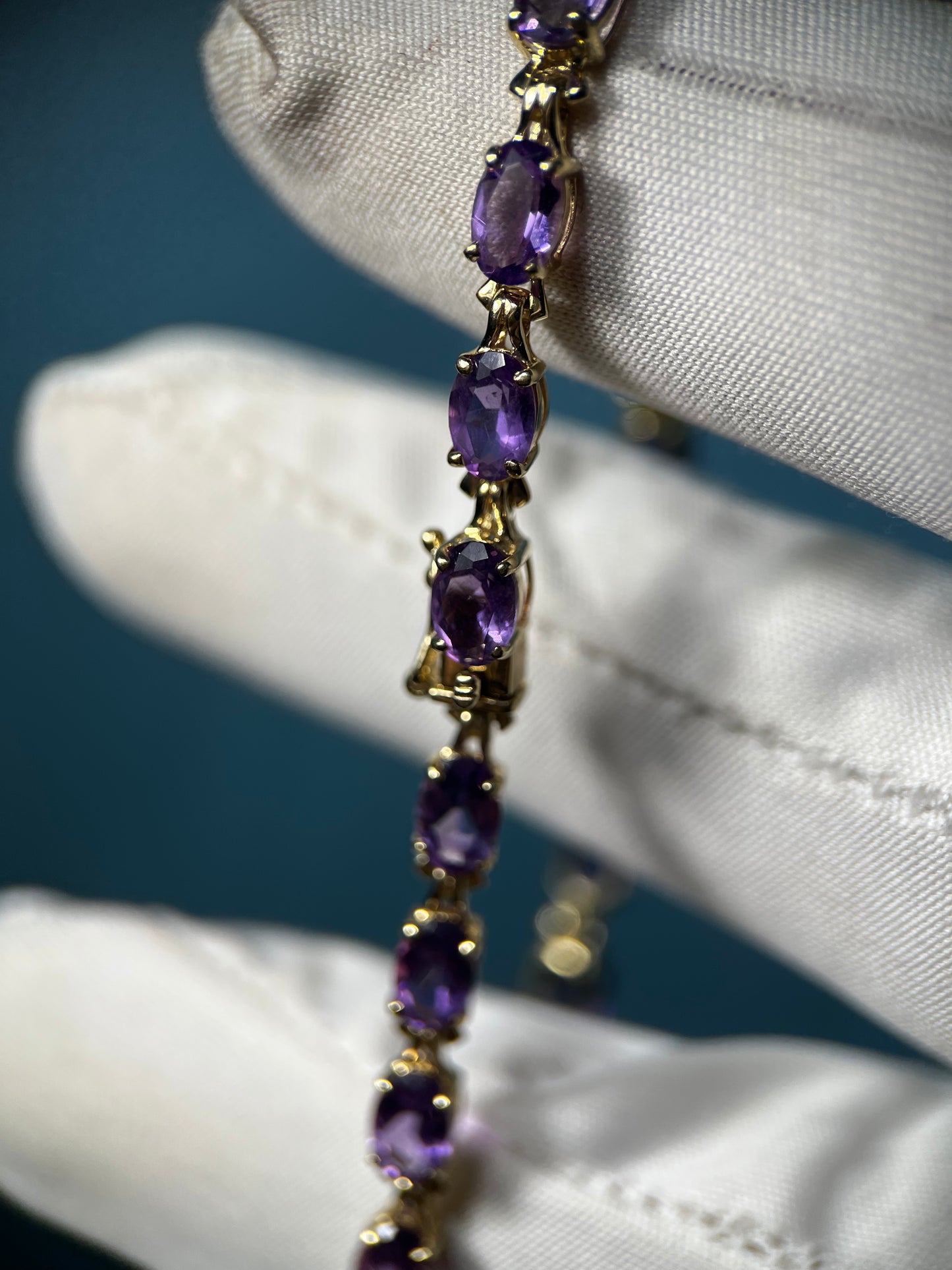 Amethyst Tennis Bracelet in 14k Yellow Gold