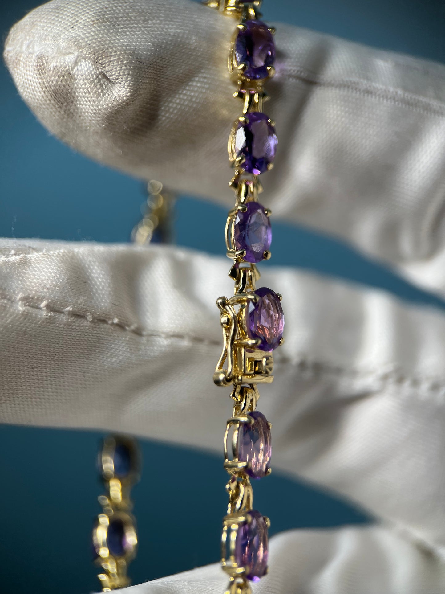 Amethyst Tennis Bracelet in 14k Yellow Gold