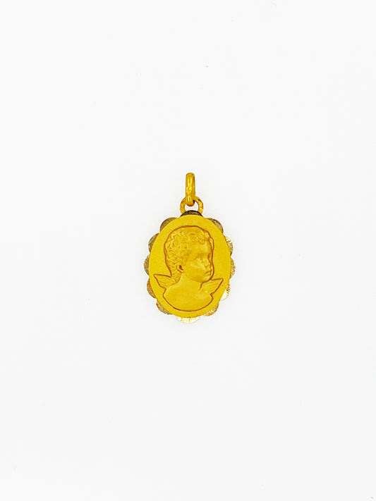 Michelangelo Depiction of Baby Jesus Pendant in 18k Yellow Gold