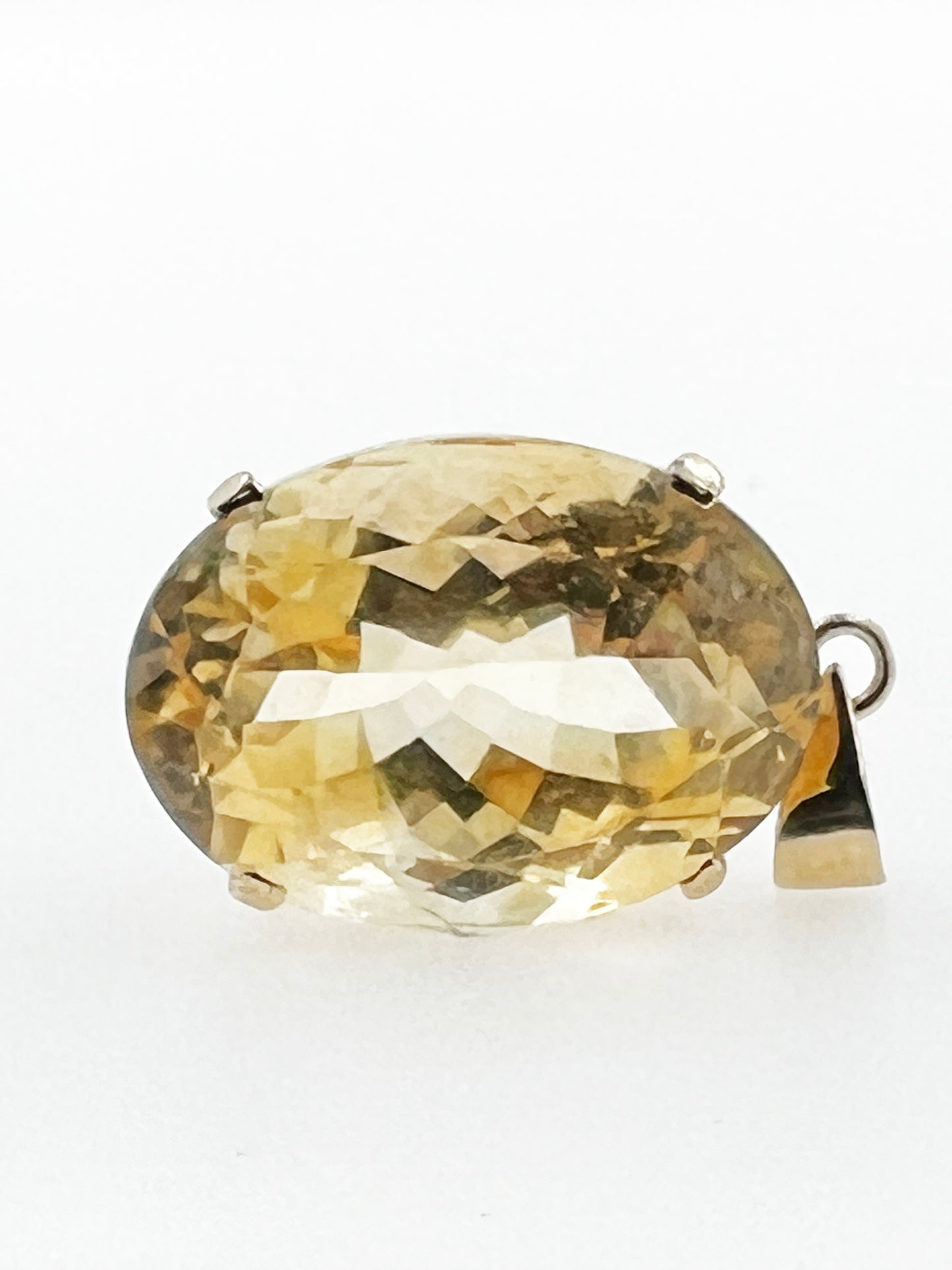 Vintage Oval Citrine Pendant in 10k Yellow Gold