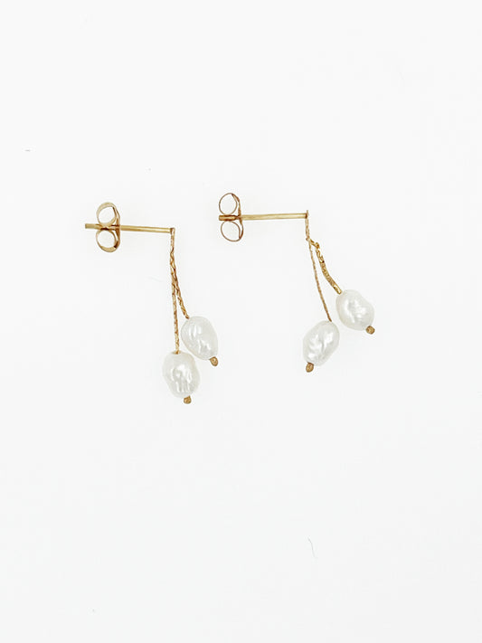 Simple Dangling Pearl Earrings in 14k Yellow Gold