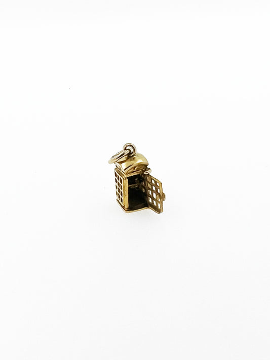Opposable Phone Booth Charm Pendant in 9k Yellow Gold