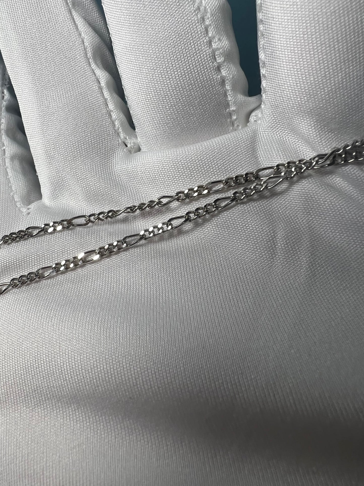 Cuban Link Chain in 14k White Gold 20”