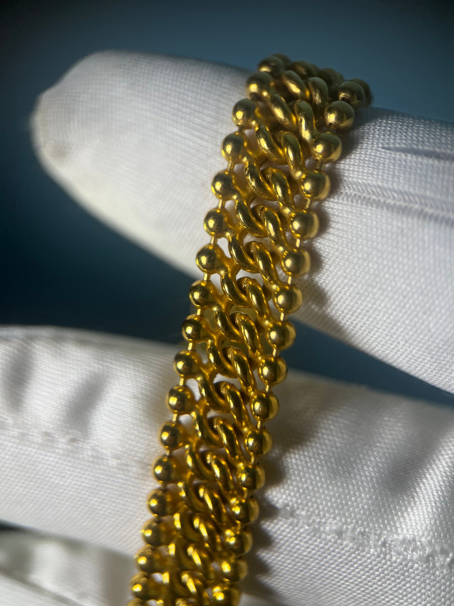 Cuban Link Ball Hybrid Bracelet in 22k Yellow Gold